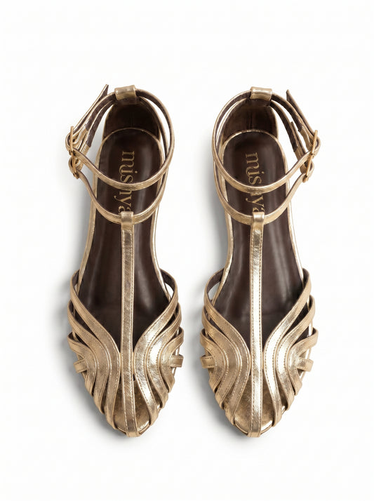 Strappy Leather Flat Sandals in Gold